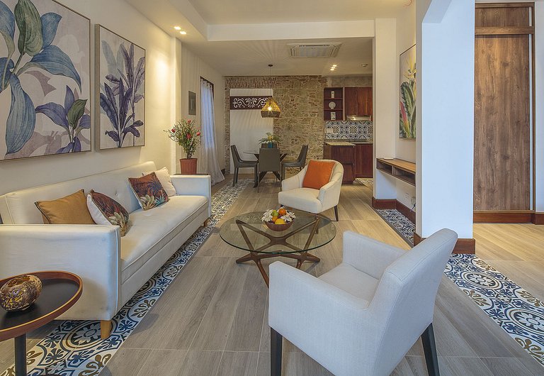 Villas La Fontana Spacious ApartaSuite - Pool 202