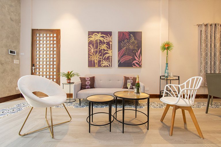 Villas La Fontana Spacious ApartaSuite - Pool 102