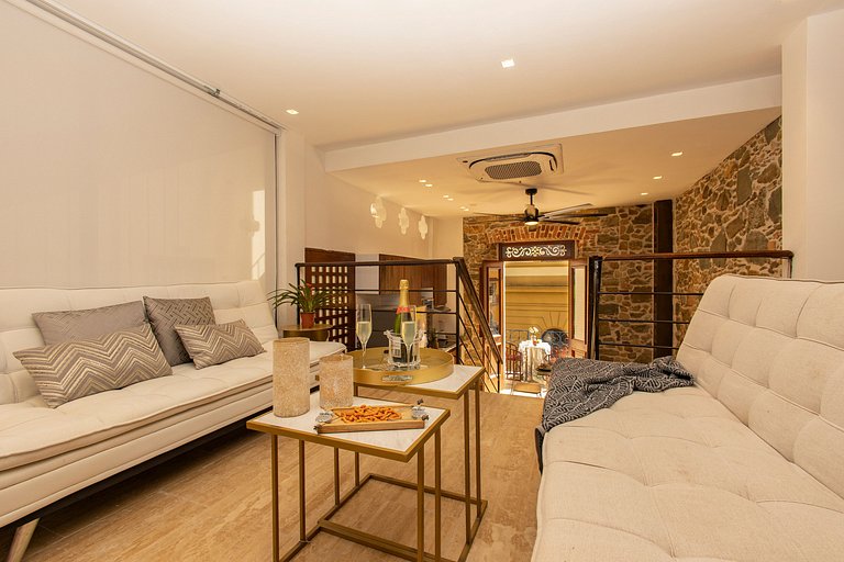Villas La Fontana Spacious ApartaSuite - Pool 103