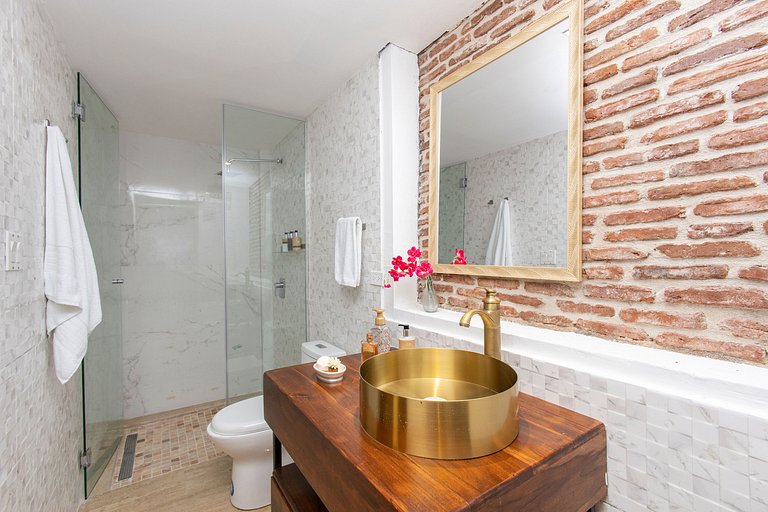 Villas La Fontana Spacious ApartaSuite - Pool 103