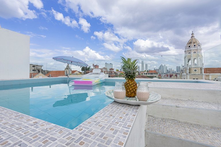 Villas La Fontana Spacious ApartaSuite - Pool 202
