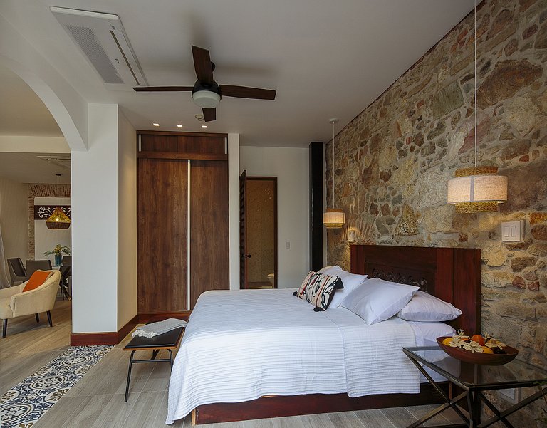 Villas La Fontana Spacious ApartaSuite - Pool 202